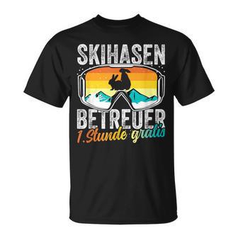 Ski Bunny Caregiver Ski Holiday Ski Instructor Apres Ski Party T-Shirt - Geschenkecke