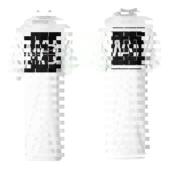 Mad Madrid Spanien Es Retro Travel Flughafen-Code-Geschenk T-Shirt - Seseable