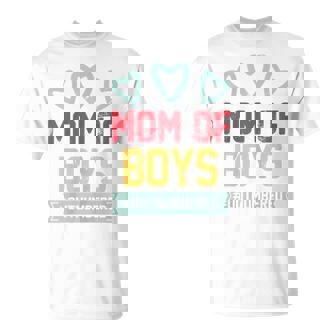 Mom Of Boys Outnumbered Mom Parents T-Shirt | Seseable FR