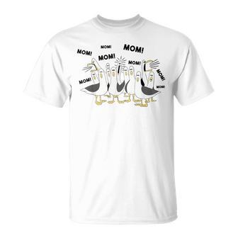Mom Mom Mom Seagulls Finding Mother's Day T-Shirt - Thegiftio UK