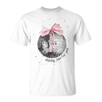 Shining Just For You Ribbon Disco Ball T-Shirt - Geschenkecke