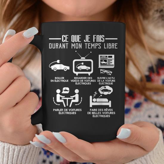 Sweat à Capouche Humour Voiture électrique - Citation Drôle "Ce Que Je Fais Durant Mon Temps Libre..." - Pour Les Passionnés D'électrique