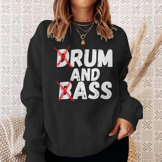 G.H. Bass & Co. Inscription Humoristique Drum And Bass Rum And Ass T-shirt à Men's T-Shirts G.H. Bass & Co. Inscription Humoristique Drum And Bass Rum And Ass T-shirt à Men's T-Shirts