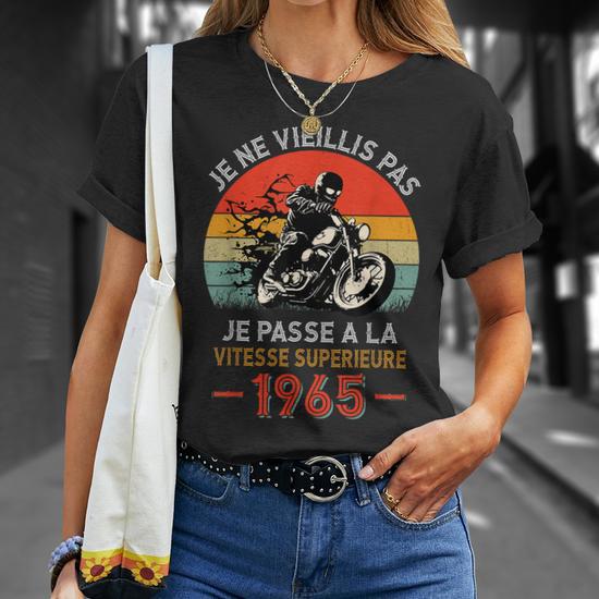 T-shirt Anniversaire 60 Ans Motard 'Né En 1965' - Design Vintage Moto, Humour Biker, Cadeau Pour Homme Passionné De Moto