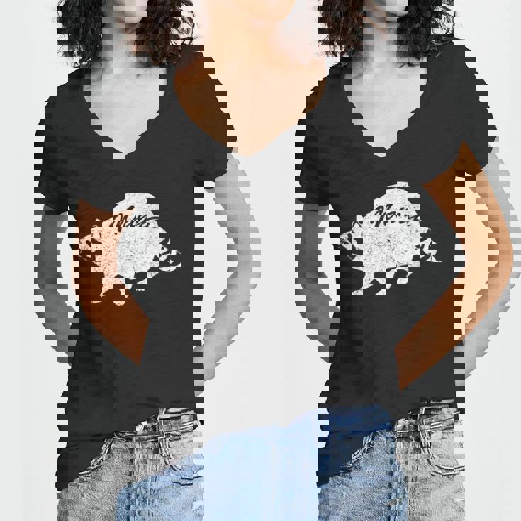 Retro Raccoon Women's V-Neck T-Shirt - Vintage Moon Theme