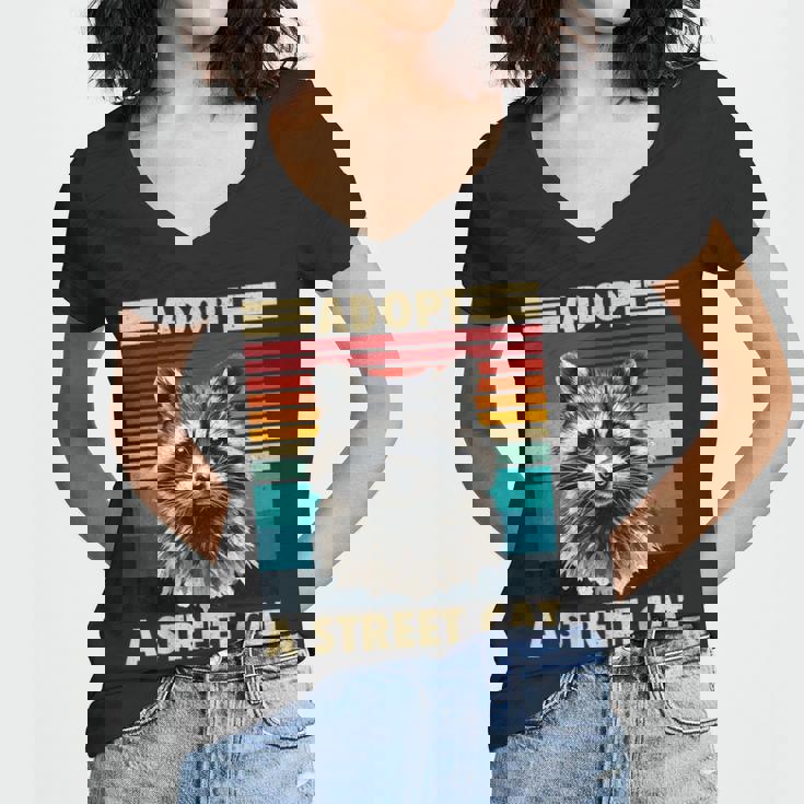 Retro Raccoon Women's V-Neck T-Shirt | Vintage Style for All