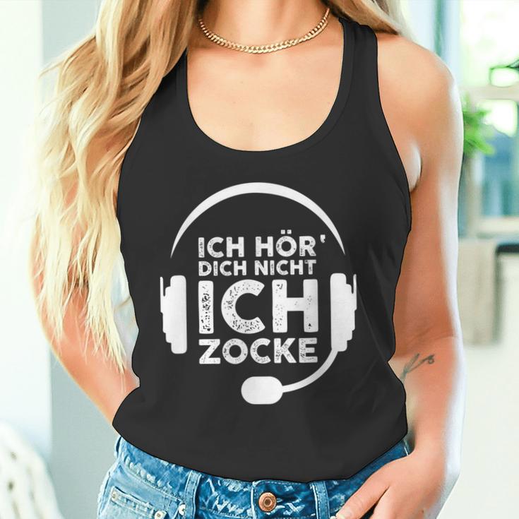 Ich Hördich Nicht Ich Zocke Gamer Joke Slogan Nerd Tank Top