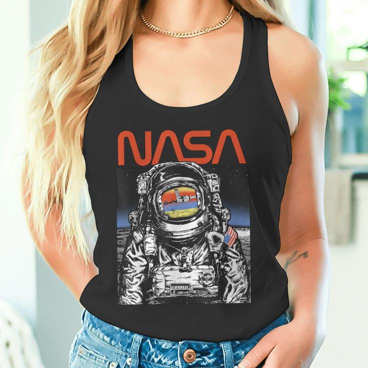 Nasaintage Astronaut Moon Walk Reflection Graphic Tank Top