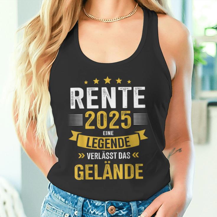 Rente 2025 Legend Leaves Terrain For Retirees Tank Top