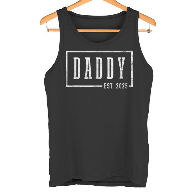 Daddy 2025 Daddy To Be New Daddy Sleek Framed Tank Top