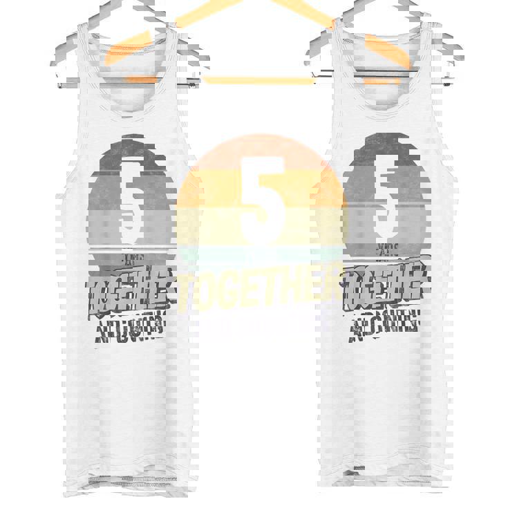 5º Aniversario De Boda Matrimonio Parejas 5 Años Juntos Camiseta sin mangas