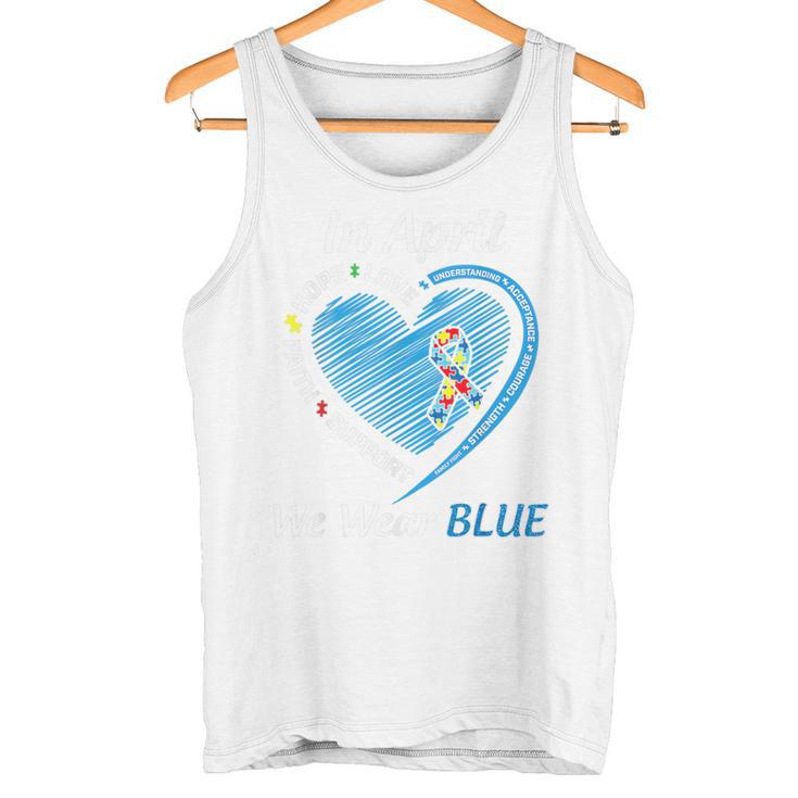 Autismo Arco Iris En Abril Usamos El Mes De Concientización Sobre El Autismo Azul Camiseta sin mangas