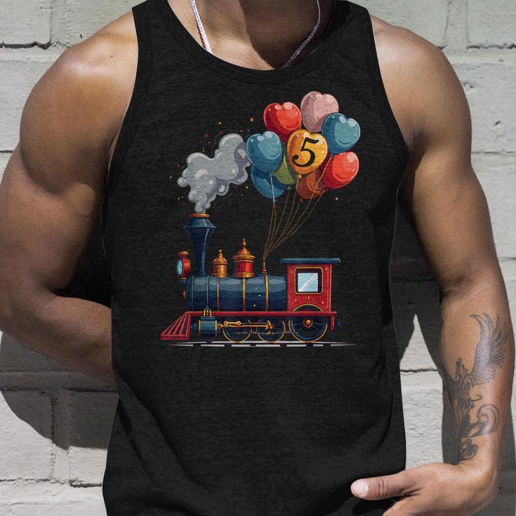 All Aboard 5Th Birthday Train Tank Top Geschenke für Ihn