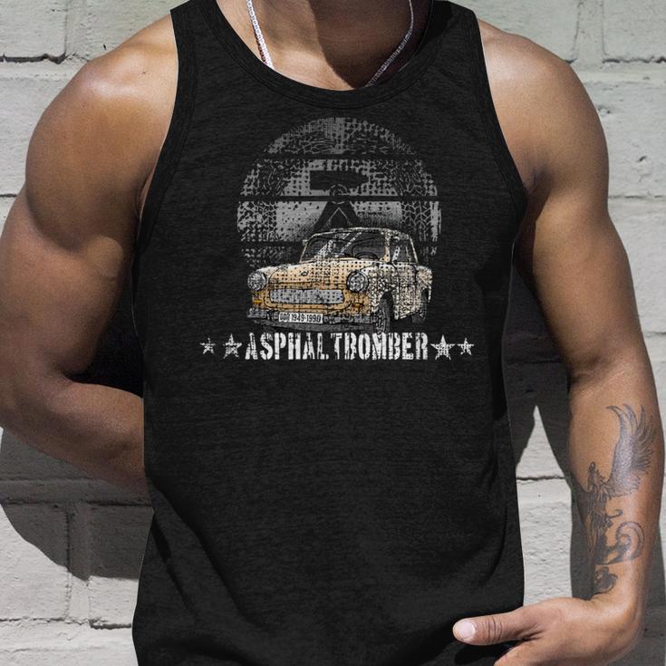 Asphalt Bomber Trabi 601 Tank Top Geschenke für Ihn