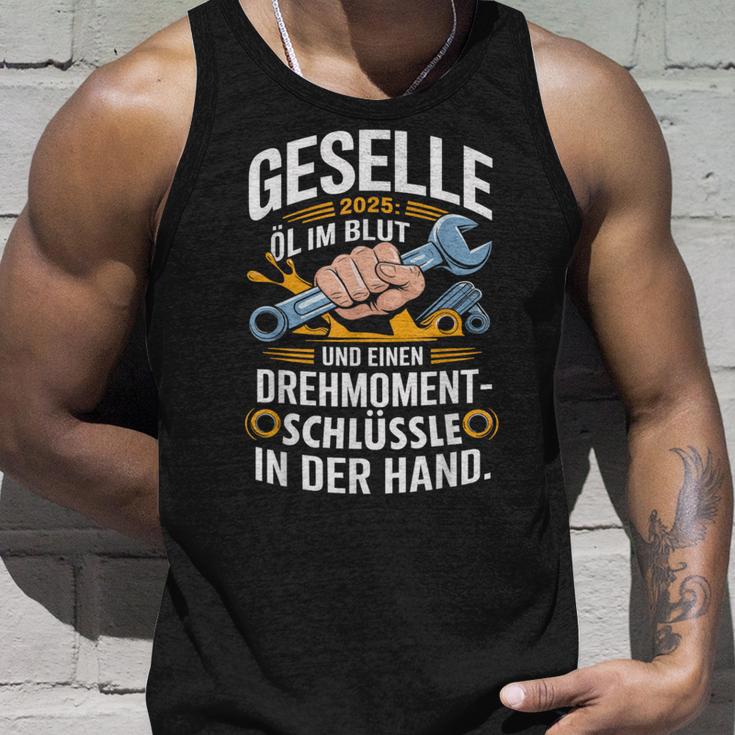 Azubi Ausbildung Bestandene Gesellenprüfung Geselle 2025 Tank Top Geschenke für Ihn