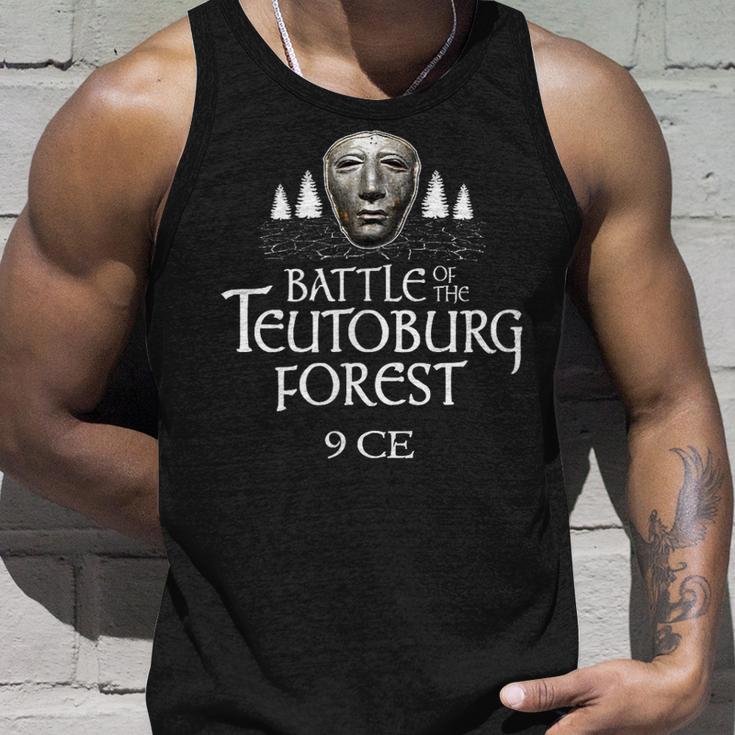 Battle Teutoburg Forest Antique Romearus Arminius Germania S Tank Top Geschenke für Ihn