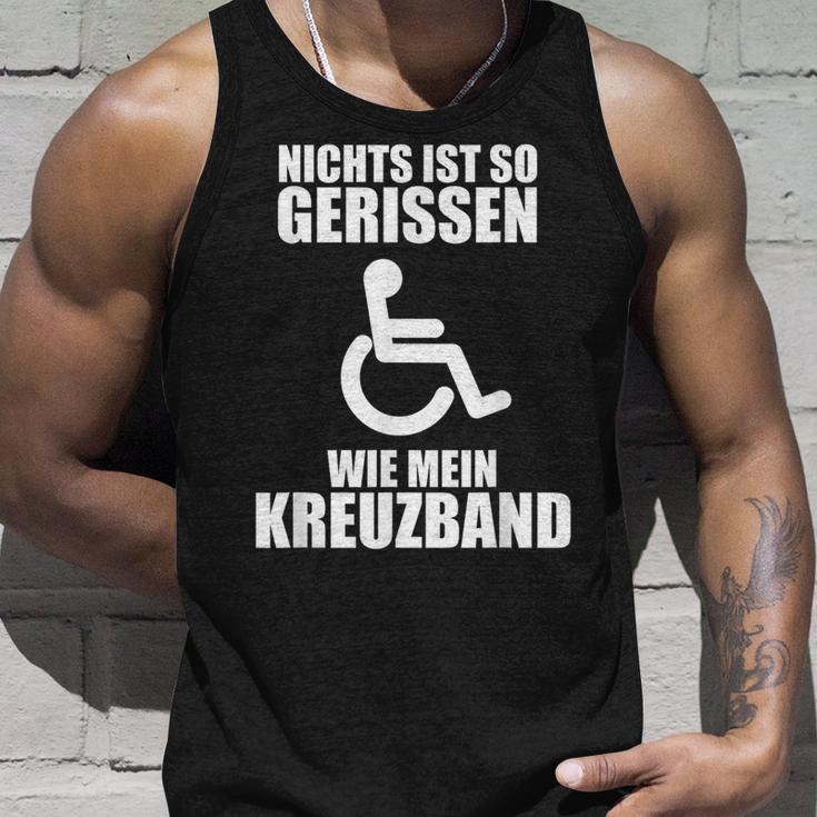 With Cross Band And Cross Band Crack Football Ski Injury Tank Top Geschenke für Ihn