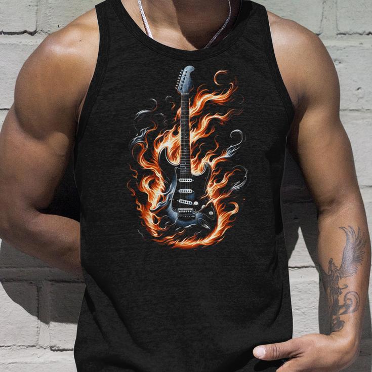 Electric Guitar With Flames Tank Top Geschenke für Ihn