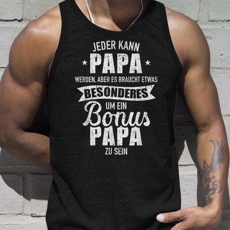 Es Braucht Etwas Special Um Bonus Papa Zu Sein Tank Top Geschenke für Ihn