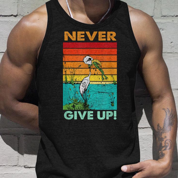 Never Ever Give Up Motivational Tank Top Geschenke für Ihn