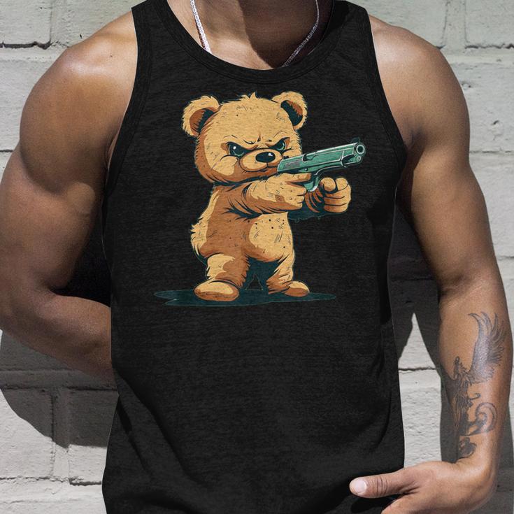 Teddy Bear With Gun For Gun Lovers Tank Top Geschenke für Ihn