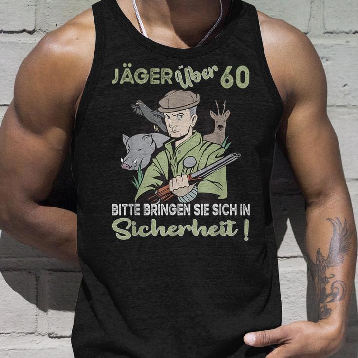 Hunter Birthday Over 60 Years Tank Top Geschenke für Ihn