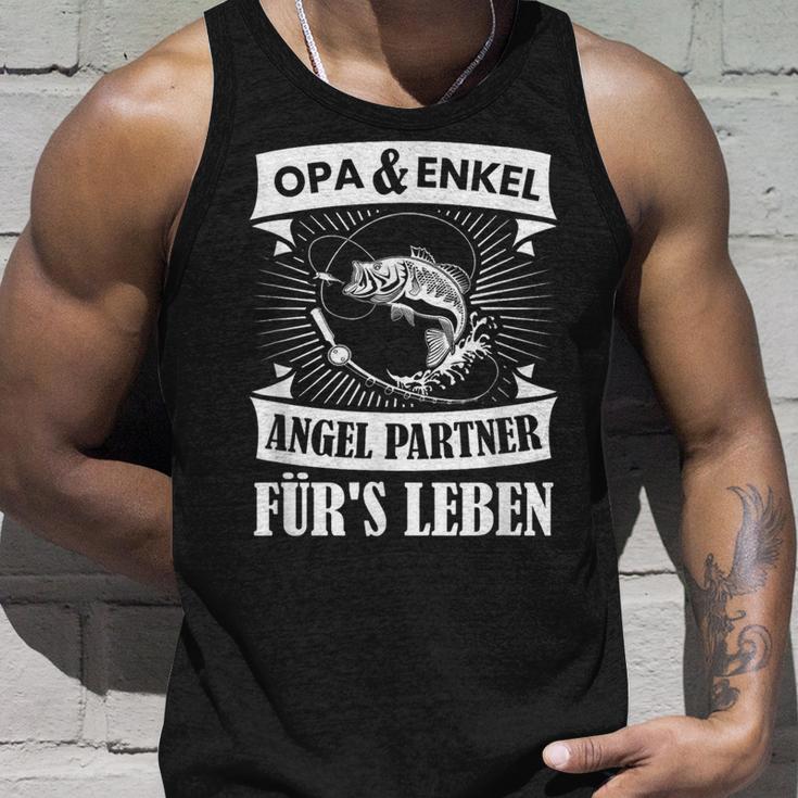 Grandpa And Grandson Angel Partner Fishing Partner Father's Day Tank Top Geschenke für Ihn