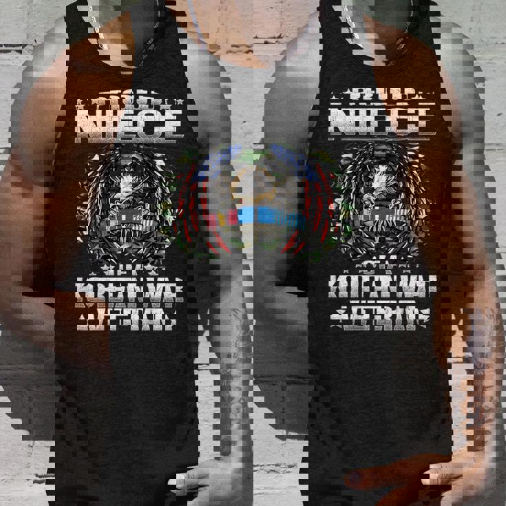 Proud Niece Of A Korean War Veteran Military Vet's Family Tank Top Gifts for Him