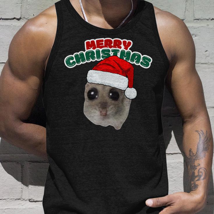 Sad Hamster With Christmas Wishes Tank Top Geschenke für Ihn