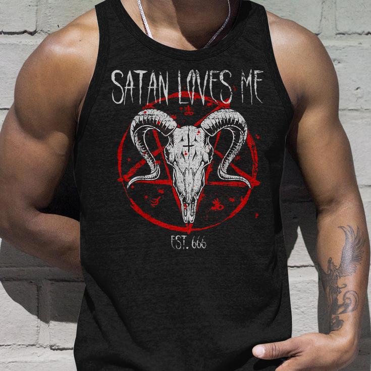 Satanist Baphomet 666 Satanism Satan Loves Me Tank Top Geschenke für Ihn