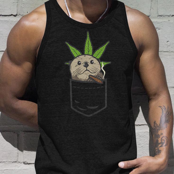 Sea Otter Smoking Weed Cannabis Blunt 420 Thc Stoner Tank Top Geschenke für Ihn