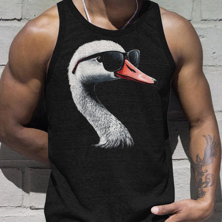 Swan Bird Graphic Animal Illustration Sunglasses Swan Tank Top Geschenke für Ihn