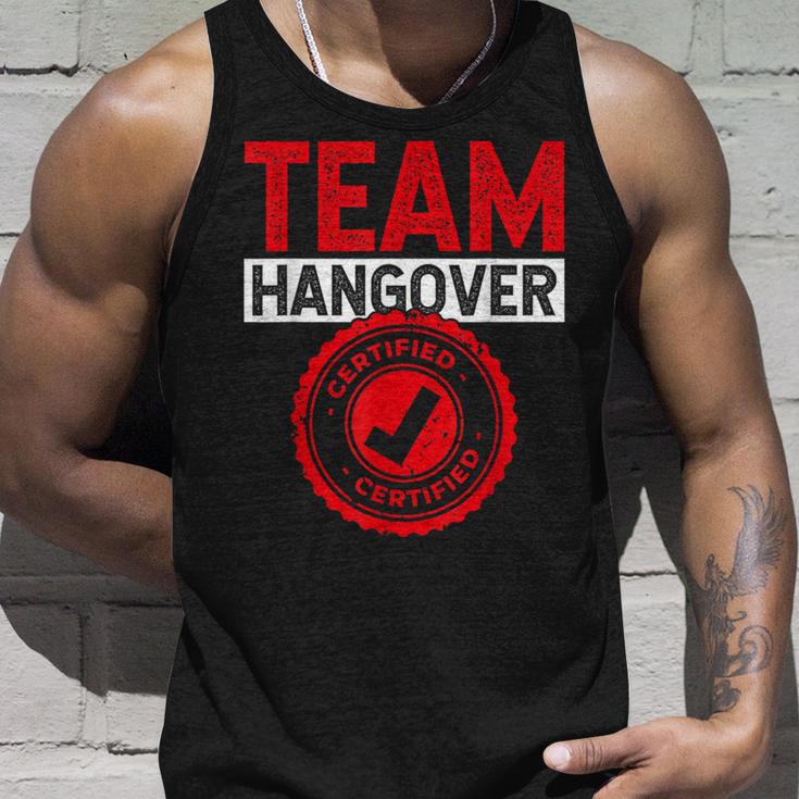 Team Hangover Certified Alkohol Trinken Trinker Party Tank Top Geschenke für Ihn