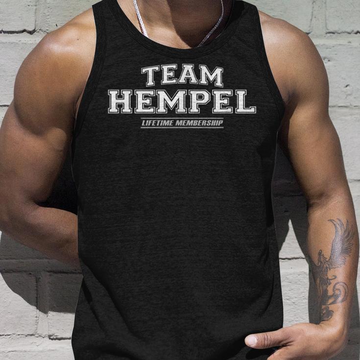 Team Hempel Proud Surname Last Name Tank Top Geschenke für Ihn