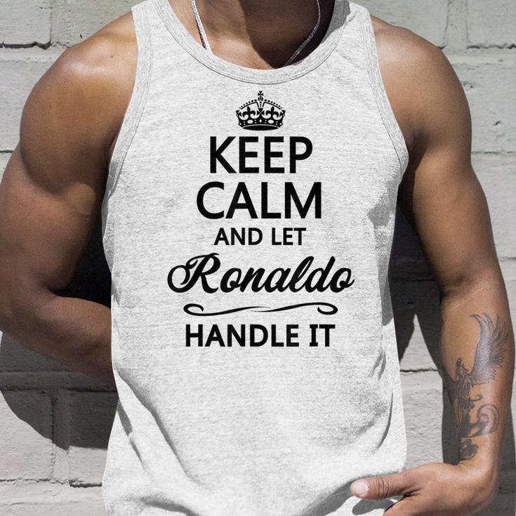 Keep Calm And Let Ronaldo Handle It Name Gray Tank Top Geschenke für Ihn