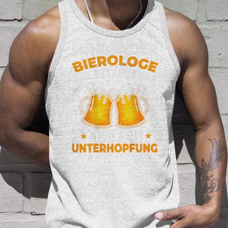 Leader Bierologist For Fighting Acute Underhoping Tank Top Geschenke für Ihn