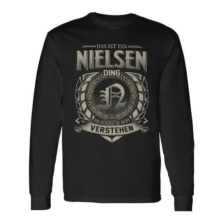 Das Ist Ein Nielsen Ding Nielsen Name Langarmshirts Geschenkideen