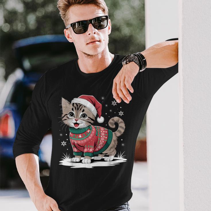 Cat Wearing Ugly Christmas Jumper And Santa Hat Cute Kitten Langarmshirts Geschenke für Ihn