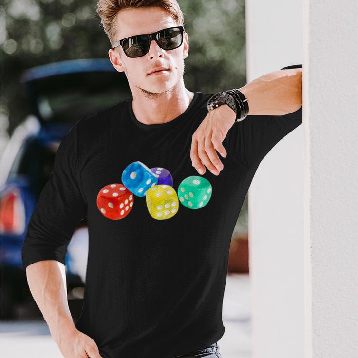 Colourful Dice In Five Different Colours Langarmshirts Geschenke für Ihn