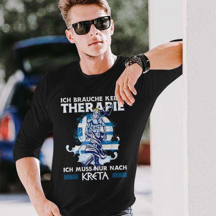 Ich Brauche Keine Therapie Ich Muss Nur Nach Kreta Langarmshirts Geschenke für Ihn