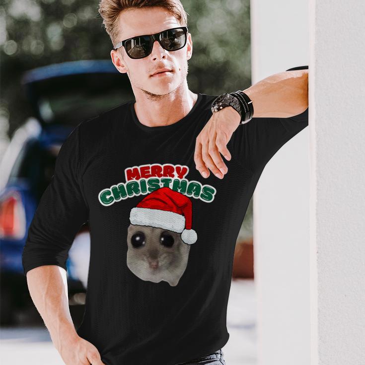 Sad Hamster With Christmas Wishes Langarmshirts Geschenke für Ihn