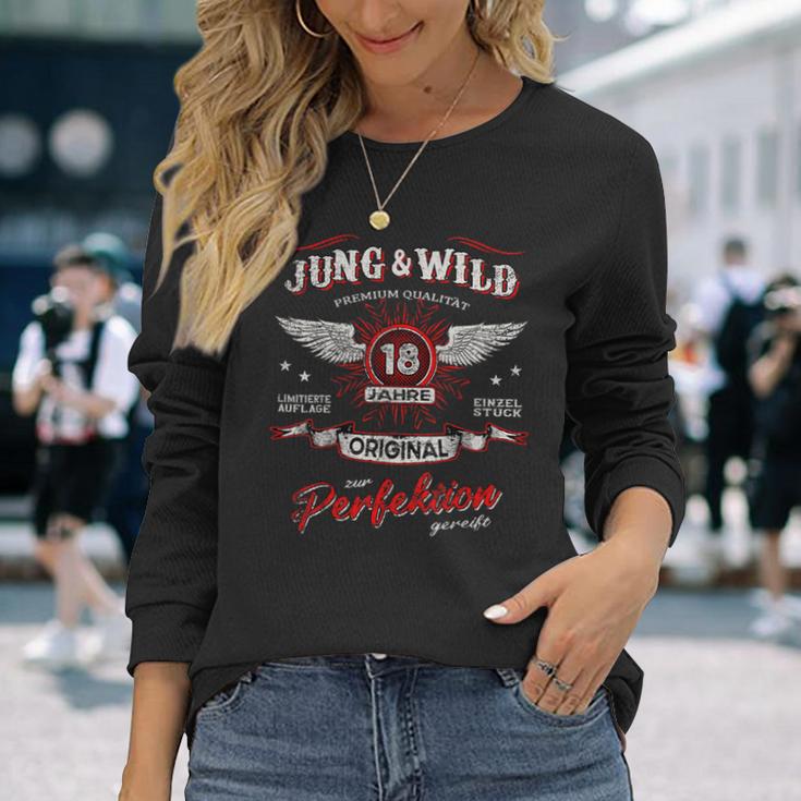 18 Jahre Jung & Wild Zum Perfektion Matured 18Th Birthday Langarmshirts Geschenke für Sie