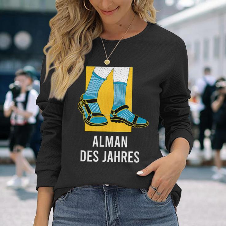 Alman With Sandals For Friends & Colleagues Langarmshirts Geschenke für Sie