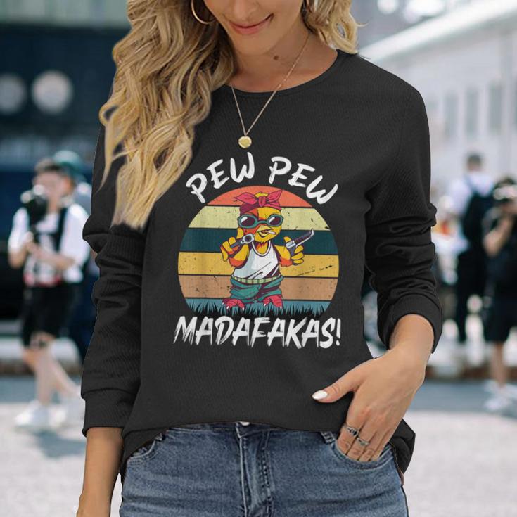 Chick Pew Pew Madafakas intage Crazy Chick S Langarmshirts Geschenke für Sie