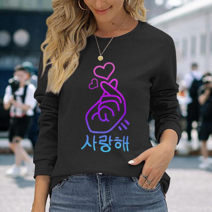 K-Pop Finger Heart Gesture Korean Letters Saranghae Langarmshirts Geschenke für Sie