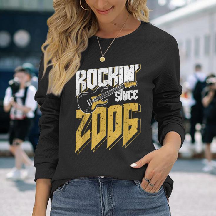 Rockin' Since 2006Intage Rock Music Fan 17Th Birthday Langarmshirts Geschenke für Sie