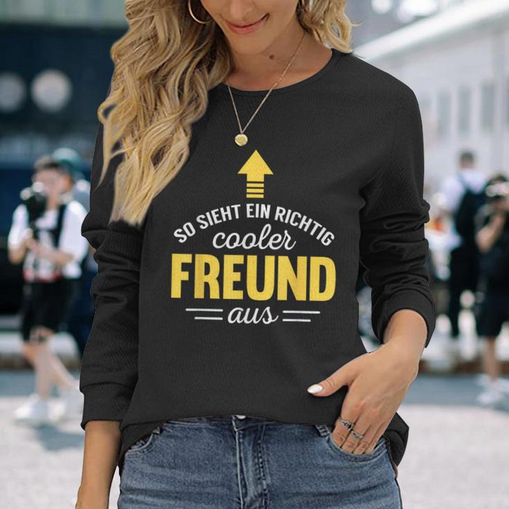 So Looks A Really Cool Friend Birthday Langarmshirts Geschenke für Sie