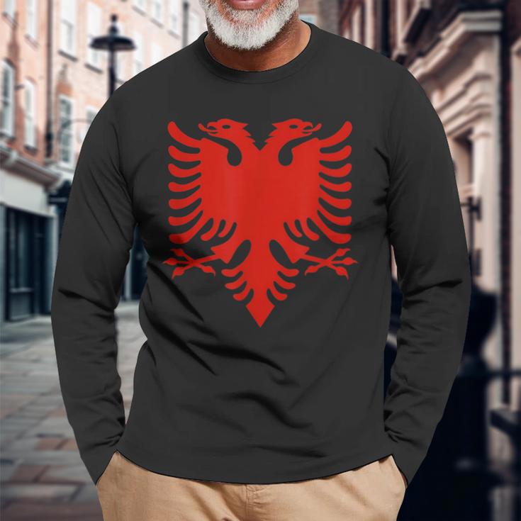 Albanian Flag Albania Eagle Shqip Shqiponja Albania Langarmshirts Geschenke für alte Männer