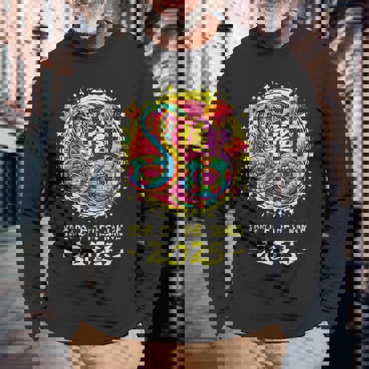 Año Nuevo Chino 2025 Serpiente Feliz Año Nuevo Chino 2025 Camiseta de manga larga Regalos para ancianos