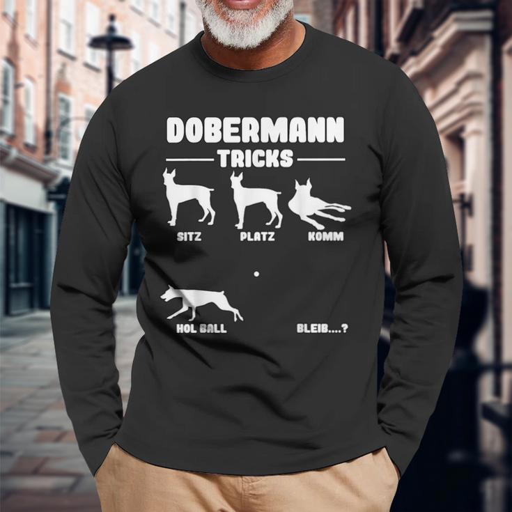 Dog Holder Doberman Dog Tricks S Langarmshirts Geschenke für alte Männer